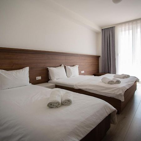 Hotel Dardani Titova Mitrovica Екстериор снимка