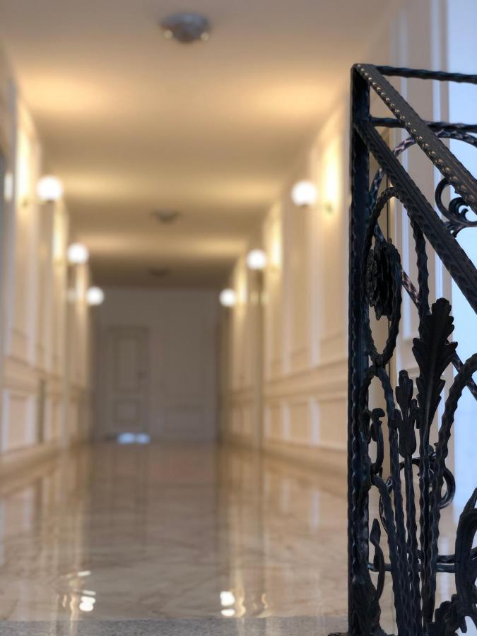 Hotel Dardani Titova Mitrovica Екстериор снимка