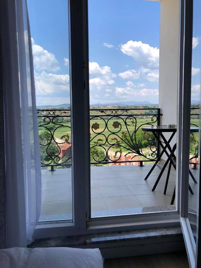 Hotel Dardani Titova Mitrovica Екстериор снимка