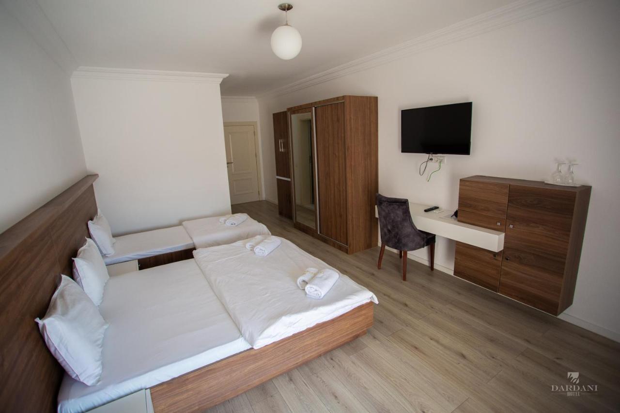 Hotel Dardani Titova Mitrovica Екстериор снимка
