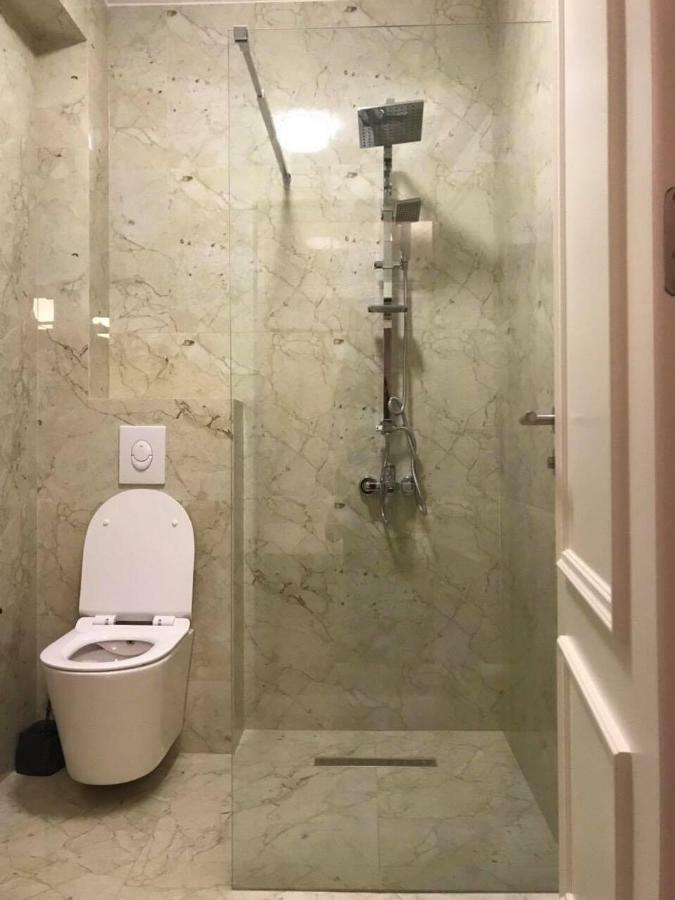 Hotel Dardani Titova Mitrovica Екстериор снимка